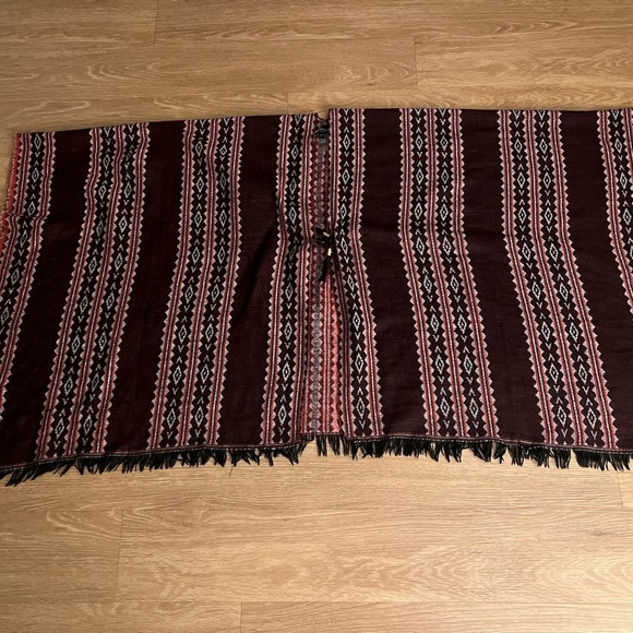 Marc New York Red and Brown Knit Poncho, red and Brown Aztec Boho Cape, one size - Picture 10 of 11